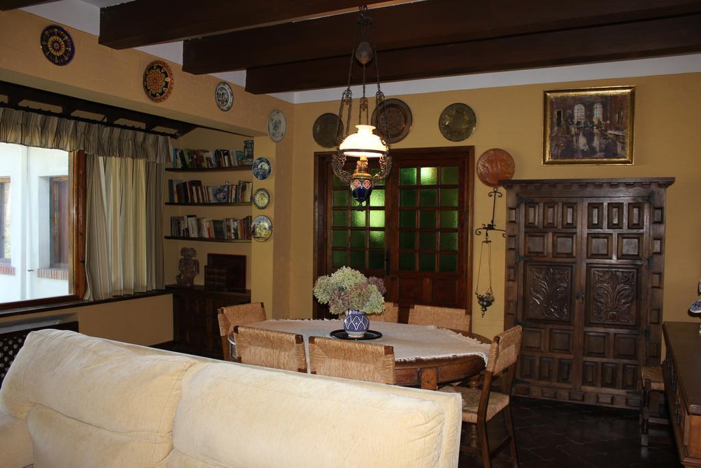 Rancho La Herradura Arenas de San Pedro Room photo
